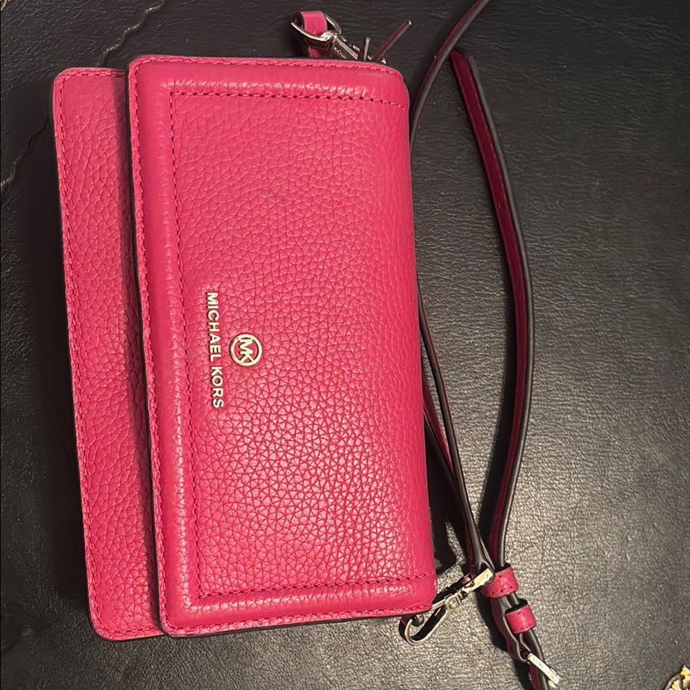 Michael Kors Pink Pebbled Leather Phone crossbody